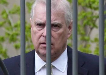 The ex-Prince Andrew could be sent to jail. mega