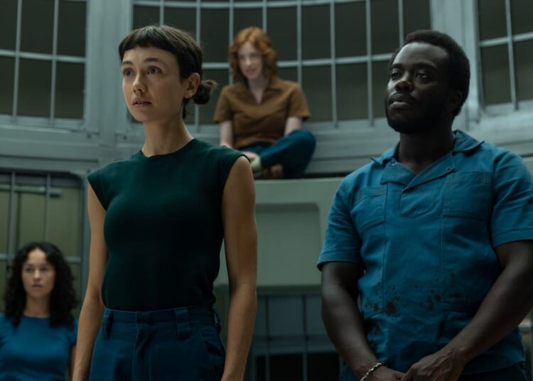 Earth' Coming Back for Season 2?