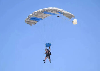 Parachute