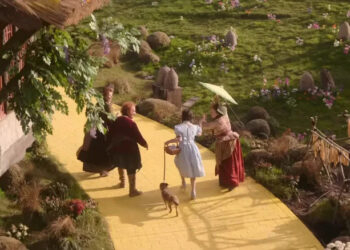 Dorothy leaving Munchkinland in Wicked: For Good