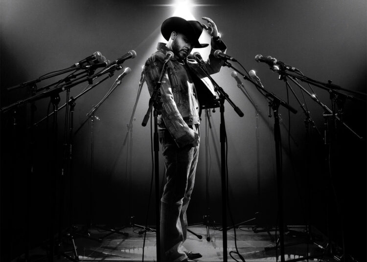 Gerardo Ortiz El Ejemplar album cover