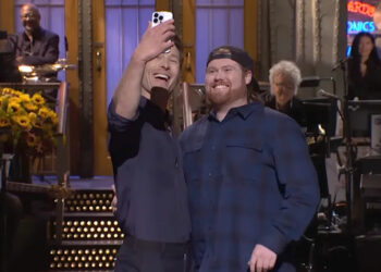 Glen Powell Flew UPS Drive to NYC to See Him Host SNL