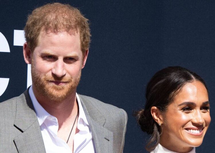 Harry recalls 'miserable' moment watching awkward Meghan Markle scene - Celebrity News - Entertainment