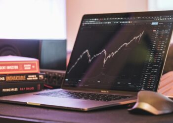 Here’s Why Analysts’ See 72.53% Upside For ​Flutter Entertainment (FLUT)