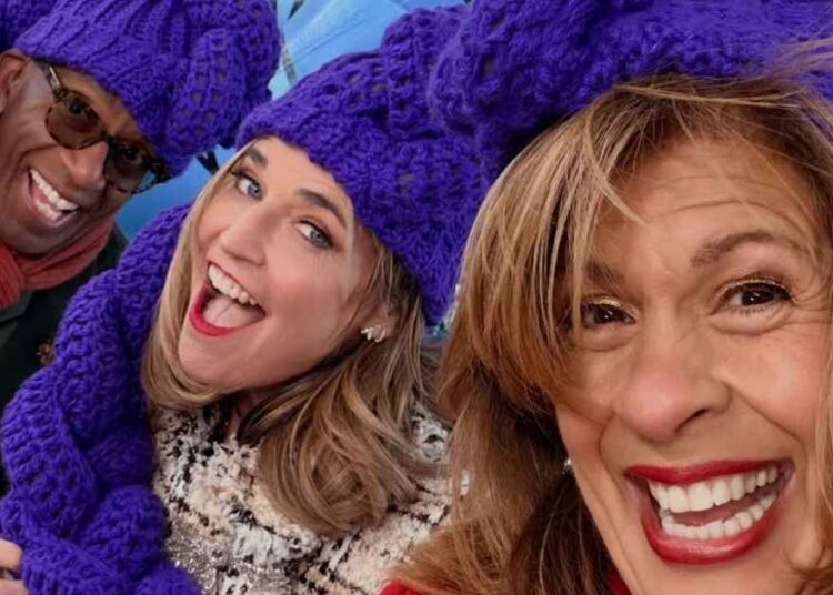Hoda Kotb, Al Roker and More Stars Celebrate Thanksgiving 2025: Photos
