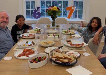 Hoda Kotb Reunites With Ex Joel Schiffman After Daughters’ Halloween Celebration