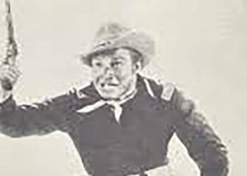 Hollywood movie legend killed in bull attack on his own farm - Celebrity News - Entertainment