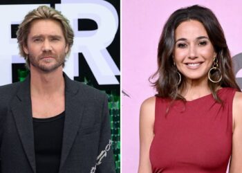 Hulu's new Christmas movie captivates fans with sizzling 'chemistry' between One Tree Hill and Entourage stars