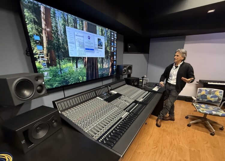 Filippo De Laura, Recording Studio Assistant Manager, at the SSL Origin console. Inset: Students in session. Photo: Matteo Bracco/Hofstra University.