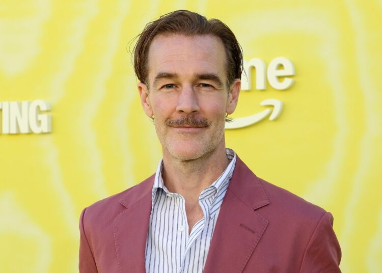 James Van Der Beek auctioning ‘Dawson’s Creek’ items amid cancer battle – NBC Chicago