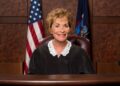 Judge Judy completely switches up her look as she's spotted in LA - Celebrity News - Entertainment