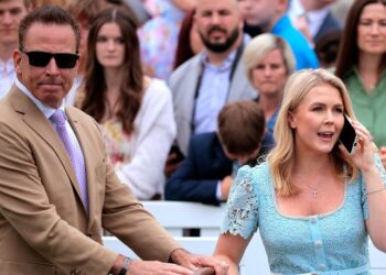 Karoline Leavitt's rare remark about 32-year age gap romance - Celebrity News - Entertainment