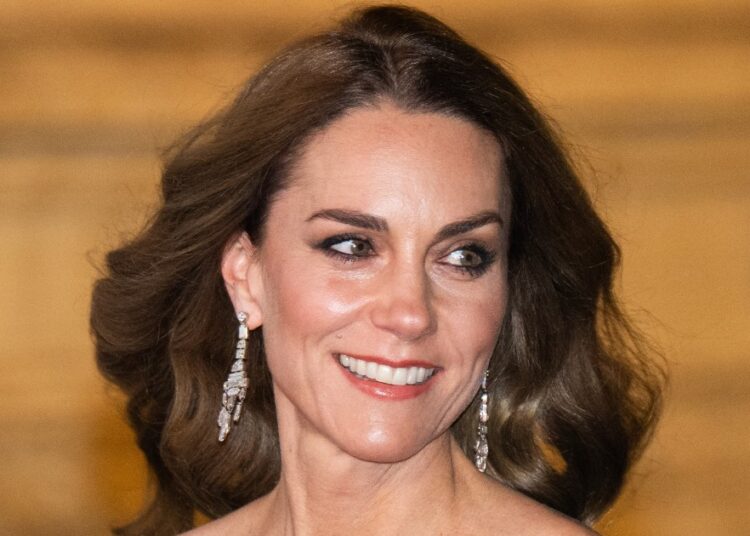 Kate Middleton & Jessie J's Body Language Decoded