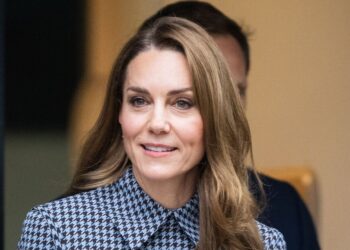 Kate Middleton 'clashing with major royal' over Prince Harry dilemma - Celebrity News - Entertainment