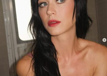 Katy Perry has admitted that she 'struggled for months' with the idea of releasing her new song, following her split from Orlando Bloom