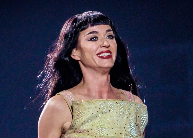 Katy Perry announces new song 'Bandaids'