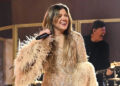 Kelly Clarkson performing in Las Vegas