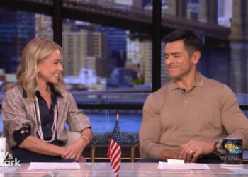 Kelly Ripa and Mark Consuelos on the November 14, 2025, episode of ABC's 'Live With Kelly and Mark.'