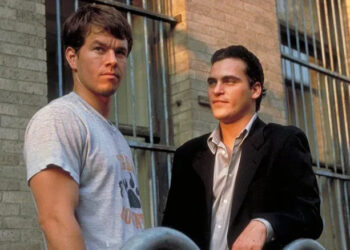 Leo Handler and Willie Gutierrez in "The Yards."