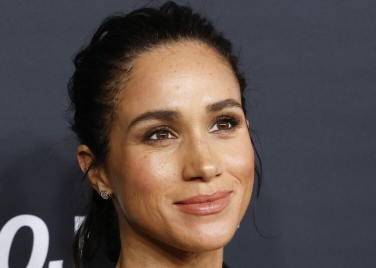 Meghan Markle deletes photo amid royal family drama
