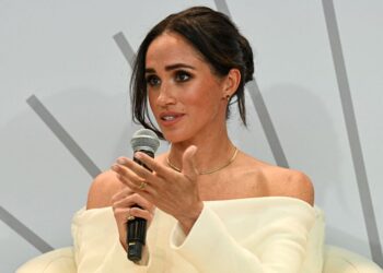 Meghan Markle 'grasping on' to royal past in new interview - Celebrity News - Entertainment