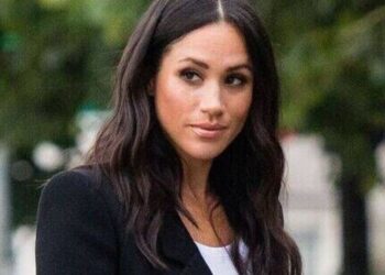 Meghan Markle's 'swivel-eyed behaviour' mocked as fans slam fiasco - Celebrity News - Entertainment