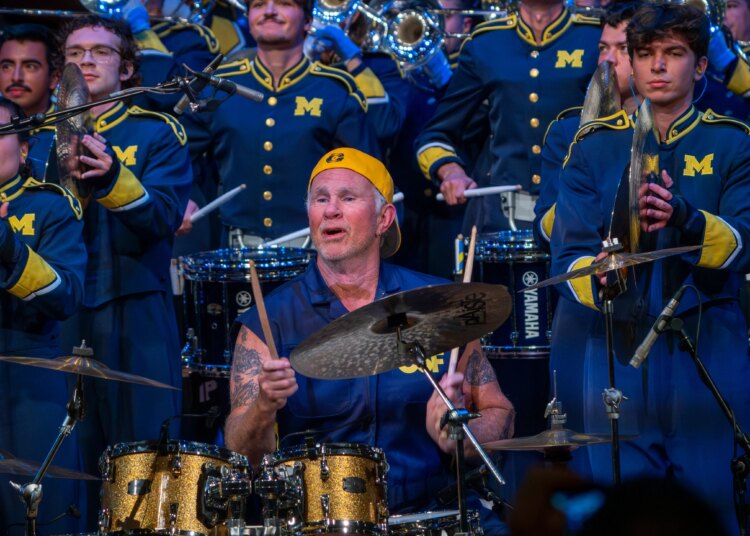 Michigan-bred drummer Chad Smith reveals new U-M music scholarship