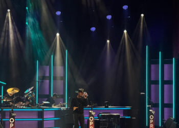 Ne-Yo makes his debut at the Grand Ole Opry Nov. 20