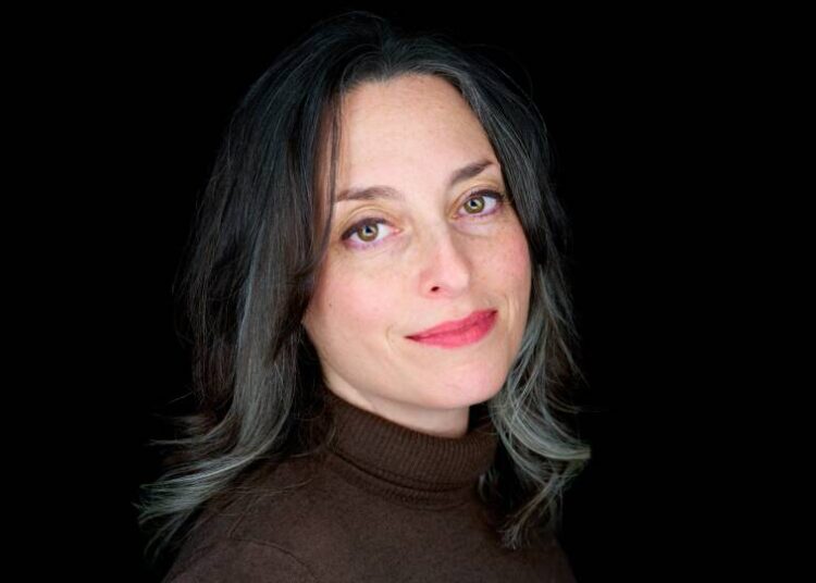 Sarah Bob headshot
