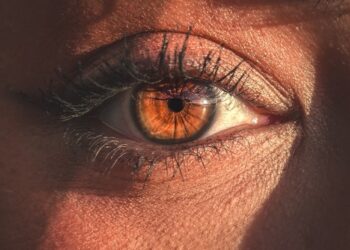 New Research Shows We Blink in Sync With Music – Sri Lanka Guardian