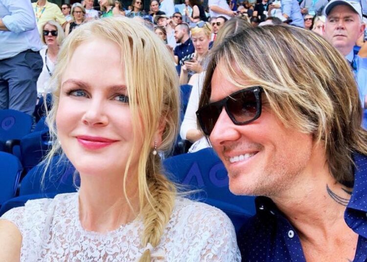 Nicole Kidman 'hanging in there' after split from Keith Urban, Entertainment News