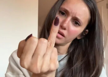 Nina Dobrev