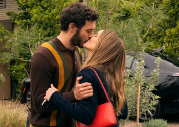 Adam Brody as Noah and Kristen Bell as Joanne in 'Nobody Wants This' season 2. (Netflix)
