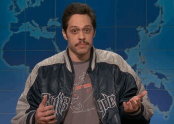 Pete Davidson mocks Zohran haters in surprise appearance on SNL - Celebrity News - Entertainment