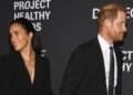 Prince Harry 'acting like Meghan's bodyguard' at party - Celebrity News - Entertainment