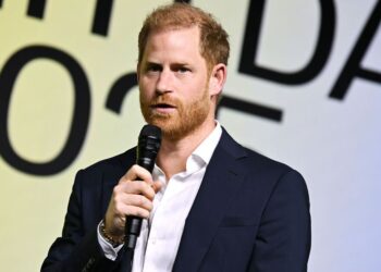 Prince Harry row erupts over huge engagement clash | Royal | News