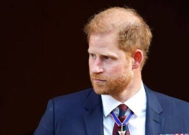 Princess Diana's friend calls Harry 'not the brightest bulb' - Celebrity News - Entertainment