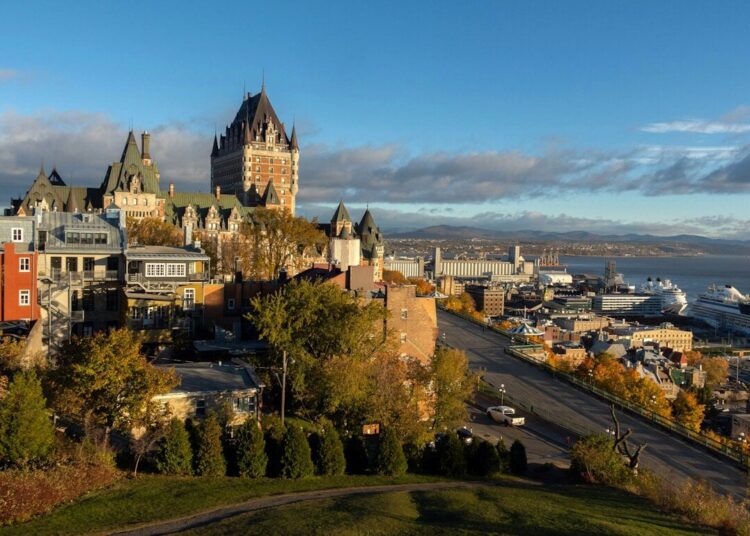 Quebec wants to set quotas for streaming of French-language music. A new poll shows little support for the idea.