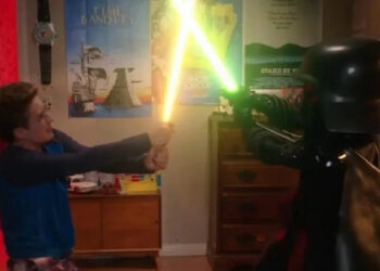 Adam Goldberg (Sean Giambrone) fights against Dark Helmet in "The Goldbergs"