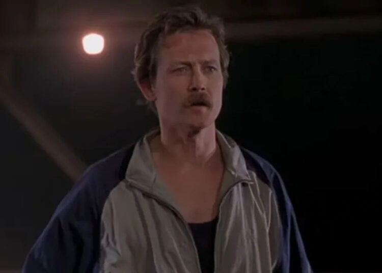 Robert Patrick with a mustache in Cop Land.