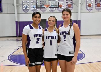 Royals’ girls’ basketball is back with a purpose