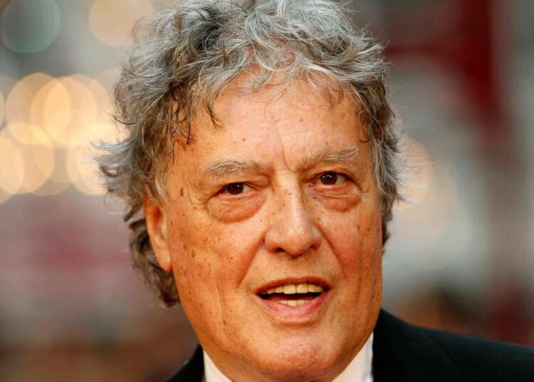 Shakespeare In Love playwright Tom Stoppard dead at 88