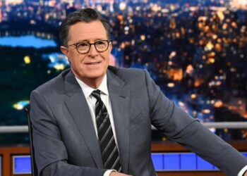 Stephen Colbert admits he fears 'we've hit rock bottom' - Celebrity News - Entertainment