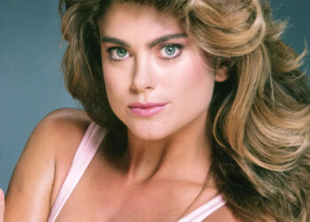 Kathy Ireland modeling in 1983
