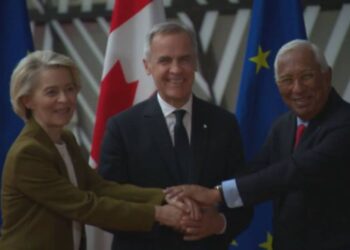 Click to play video: 'Carney signs new deal with EU to deepen defence and security ties'