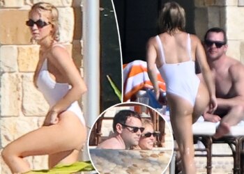 Sydney Sweeney shows off curves in white bikini with Scooter Braun