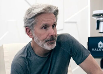 A Man on the Inside Gary Cole Season 2 Netflix