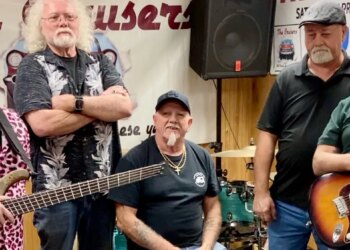 The Cruisers being inducted into Maryland Entertainment Hall of Fame