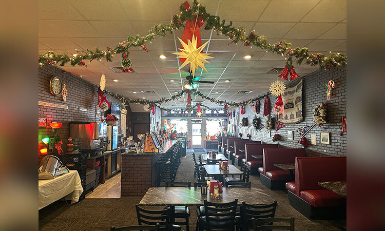 The Most Wonderful Christmas Dinner Music Show | Freeland, PA