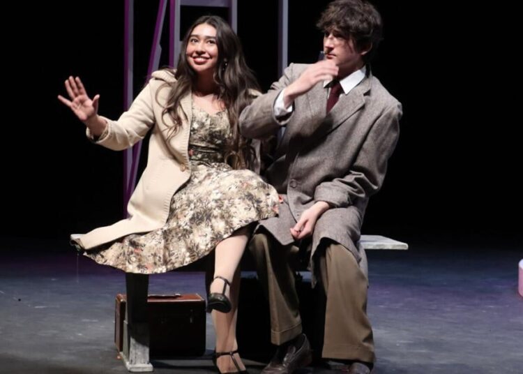 The cult of celebrity in a high school play | Arts & Entertainment
